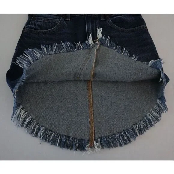 We The Free Women's Sz 26 Blue Bailey Frayed Round Hem Denim Jean Skirt $68 - Picture 4 of 4
